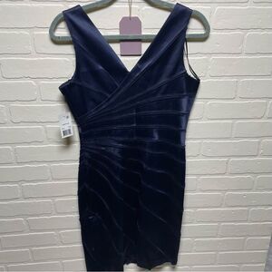 19. NWT CHETTA B. Dress, Navy, Sz 4